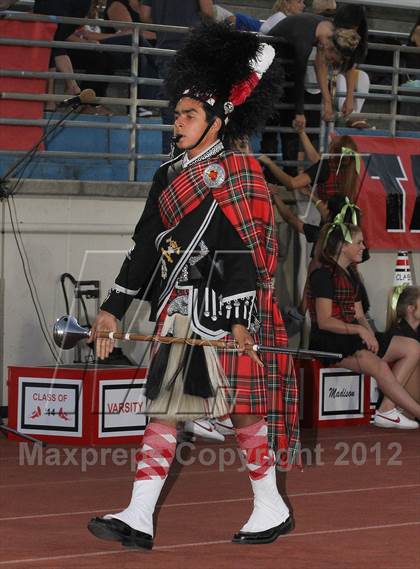 Thumbnail 3 in Glendora vs. Charter Oak photogallery.