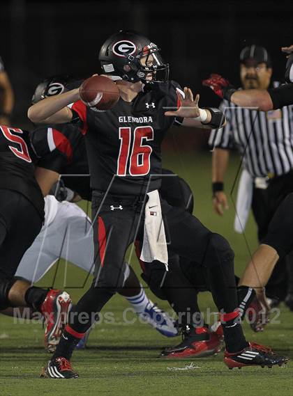 Thumbnail 2 in Glendora vs. Charter Oak photogallery.