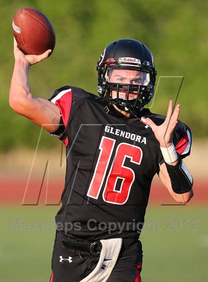 Thumbnail 2 in Glendora vs. Charter Oak photogallery.
