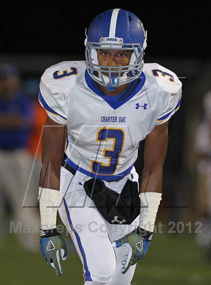 Thumbnail 3 in Glendora vs. Charter Oak photogallery.