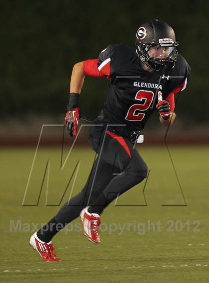 Thumbnail 3 in Glendora vs. Charter Oak photogallery.