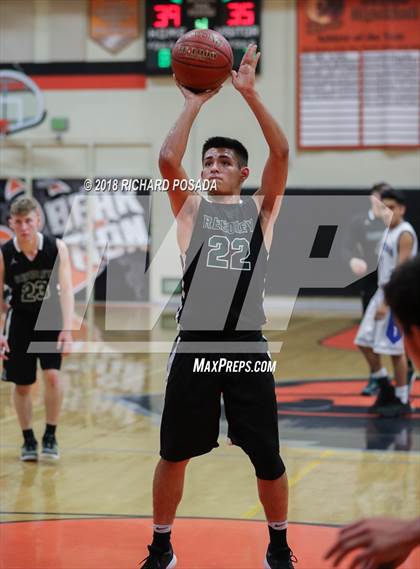 Thumbnail 1 in Reedley vs. Madera photogallery.