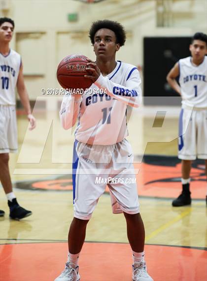 Thumbnail 1 in Reedley vs. Madera photogallery.