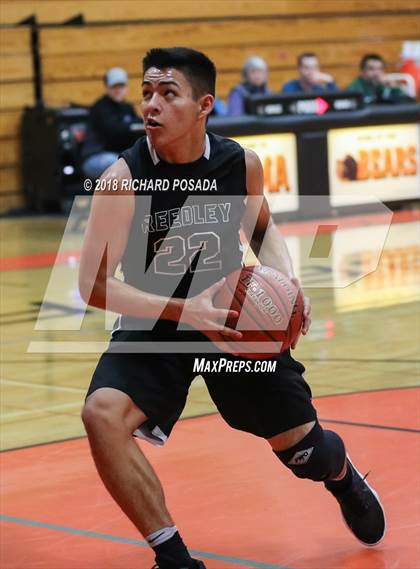 Thumbnail 3 in Reedley vs. Madera photogallery.