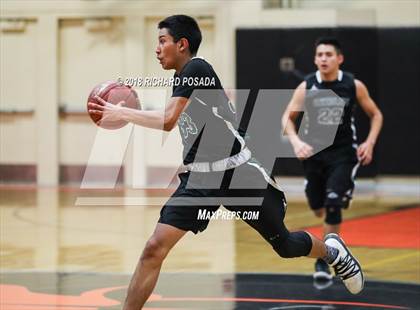 Thumbnail 3 in Reedley vs. Madera photogallery.