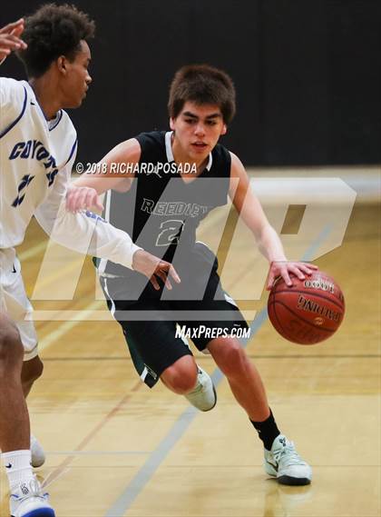 Thumbnail 1 in Reedley vs. Madera photogallery.