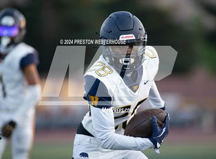 Thumbnail 1 in  Warren @ Simi Valley photogallery.