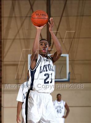 Thumbnail 3 in Harvard-Westlake @ Loyola photogallery.