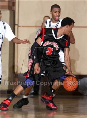 Thumbnail 3 in Harvard-Westlake @ Loyola photogallery.