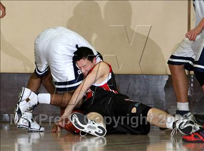 Thumbnail 1 in Harvard-Westlake @ Loyola photogallery.