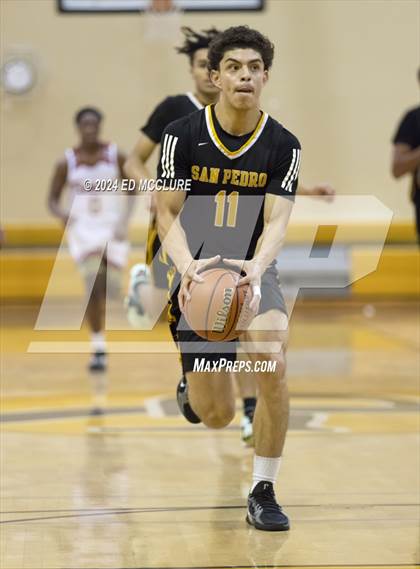 Thumbnail 2 in San Pedro vs Fremont (Pirate Shootout Tournament) photogallery.