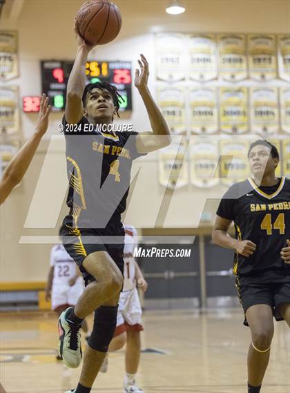 Thumbnail 3 in San Pedro vs Fremont (Pirate Shootout Tournament) photogallery.