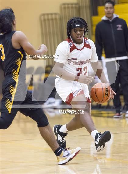 Thumbnail 1 in San Pedro vs Fremont (Pirate Shootout Tournament) photogallery.