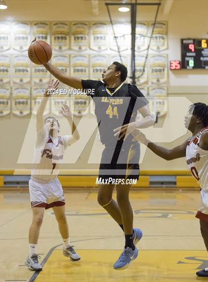 Thumbnail 3 in San Pedro vs Fremont (Pirate Shootout Tournament) photogallery.