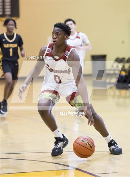 Thumbnail 3 in San Pedro vs Fremont (Pirate Shootout Tournament) photogallery.