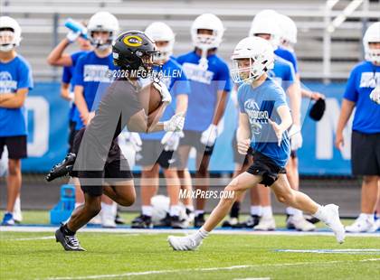 Thumbnail 3 in FR: Centerville vs. Springboro (7v7) photogallery.