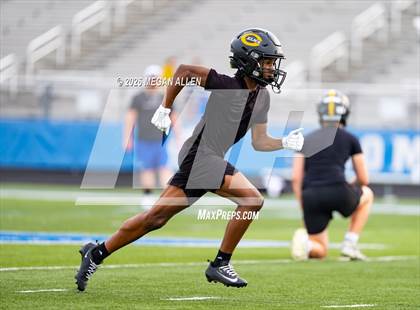 Thumbnail 2 in FR: Centerville vs. Springboro (7v7) photogallery.