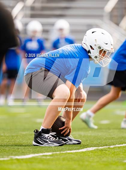 Thumbnail 3 in FR: Centerville vs. Springboro (7v7) photogallery.