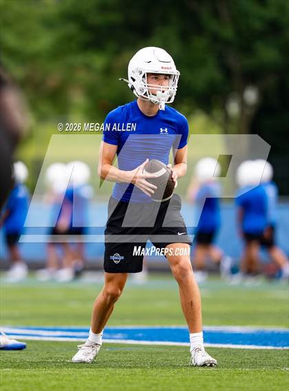 Thumbnail 1 in FR: Centerville vs. Springboro (7v7) photogallery.