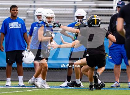 Thumbnail 3 in FR: Centerville vs. Springboro (7v7) photogallery.