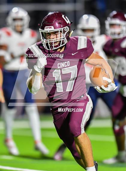Thumbnail 2 in Fort Bend Bush @ Cinco Ranch (Bi-District Playoff) photogallery.