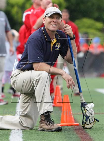 Thumbnail 3 in Victor vs. Canandaigua Academy (Section 5 Class B Final) photogallery.