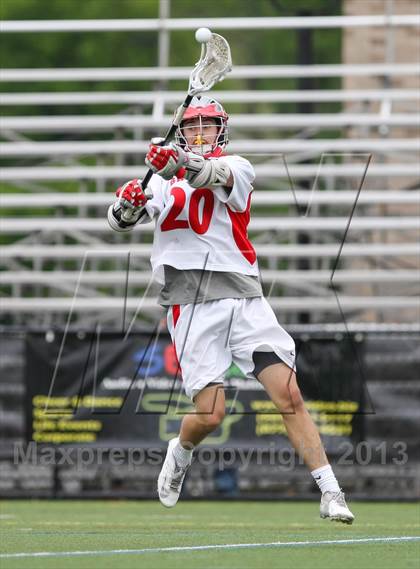 Thumbnail 2 in Victor vs. Canandaigua Academy (Section 5 Class B Final) photogallery.