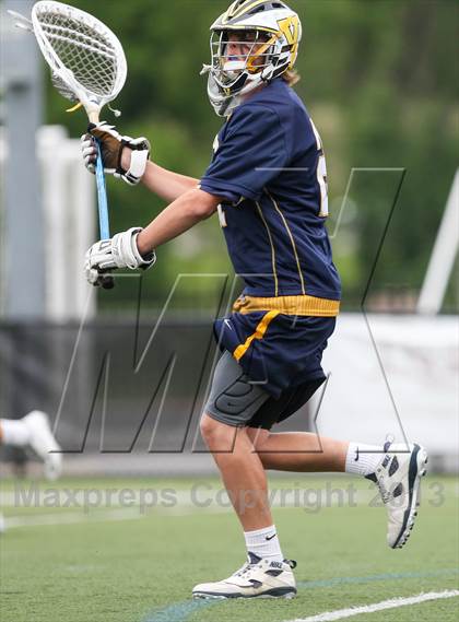 Thumbnail 1 in Victor vs. Canandaigua Academy (Section 5 Class B Final) photogallery.