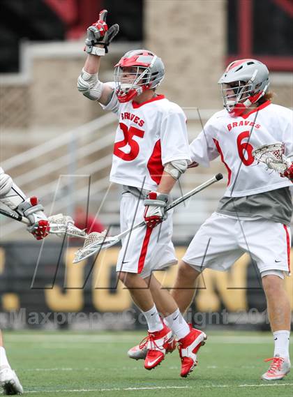 Thumbnail 1 in Victor vs. Canandaigua Academy (Section 5 Class B Final) photogallery.