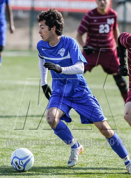 Thumbnail 1 in Sandia Prep vs. Bosque (NMAA Class A-3A Finals) photogallery.