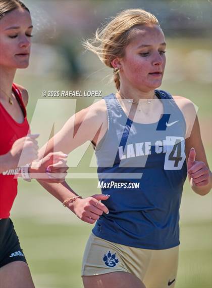 Thumbnail 3 in Dog Pound Invitational (3200M) photogallery.
