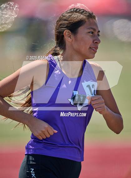 Thumbnail 2 in Dog Pound Invitational (3200M) photogallery.