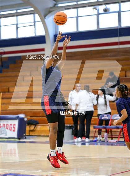 Thumbnail 2 in Southern School of Energy and Sustainability @ Terry Sanford (NCHSAA 3A 3rd Round) photogallery.