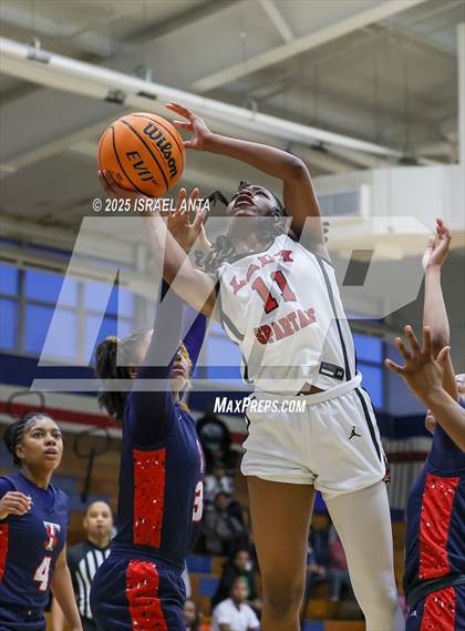 Thumbnail 3 in Southern School of Energy and Sustainability @ Terry Sanford (NCHSAA 3A 3rd Round) photogallery.