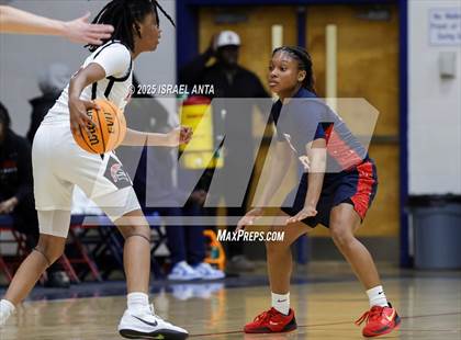 Thumbnail 1 in Southern School of Energy and Sustainability @ Terry Sanford (NCHSAA 3A 3rd Round) photogallery.