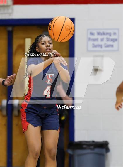 Thumbnail 3 in Southern School of Energy and Sustainability @ Terry Sanford (NCHSAA 3A 3rd Round) photogallery.