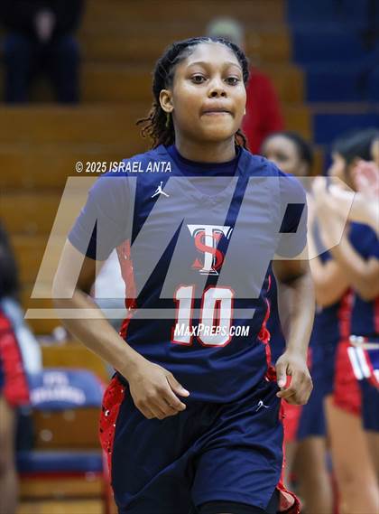 Thumbnail 3 in Southern School of Energy and Sustainability @ Terry Sanford (NCHSAA 3A 3rd Round) photogallery.
