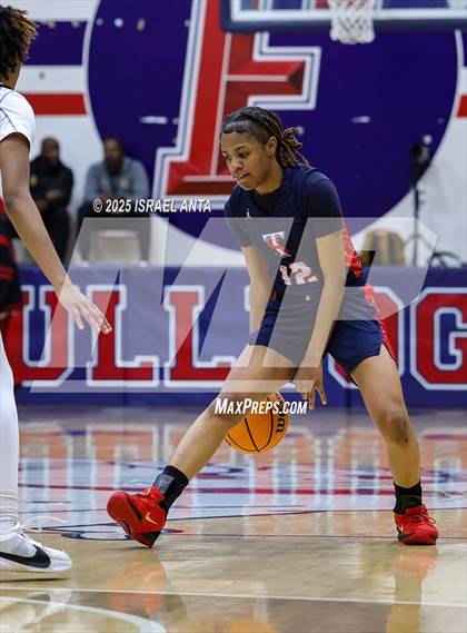 Thumbnail 3 in Southern School of Energy and Sustainability @ Terry Sanford (NCHSAA 3A 3rd Round) photogallery.