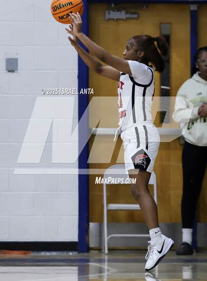 Thumbnail 1 in Southern School of Energy and Sustainability @ Terry Sanford (NCHSAA 3A 3rd Round) photogallery.