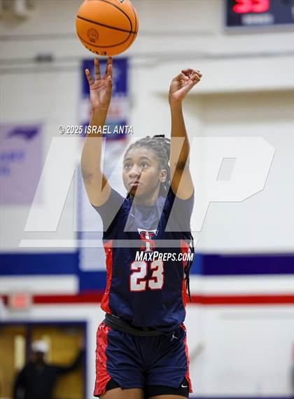 Thumbnail 1 in Southern School of Energy and Sustainability @ Terry Sanford (NCHSAA 3A 3rd Round) photogallery.