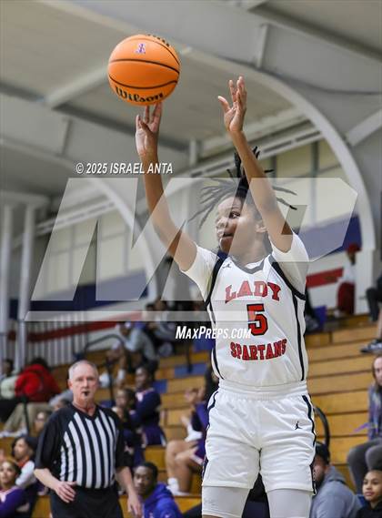 Thumbnail 3 in Southern School of Energy and Sustainability @ Terry Sanford (NCHSAA 3A 3rd Round) photogallery.