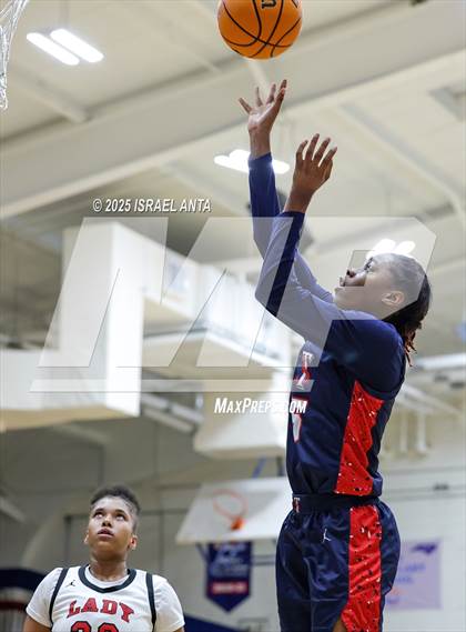 Thumbnail 1 in Southern School of Energy and Sustainability @ Terry Sanford (NCHSAA 3A 3rd Round) photogallery.