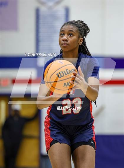 Thumbnail 3 in Southern School of Energy and Sustainability @ Terry Sanford (NCHSAA 3A 3rd Round) photogallery.