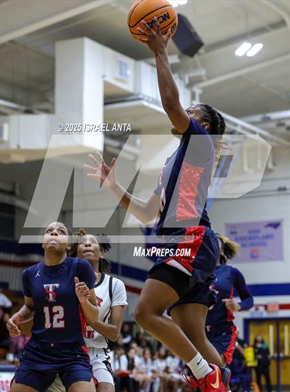 Thumbnail 2 in Southern School of Energy and Sustainability @ Terry Sanford (NCHSAA 3A 3rd Round) photogallery.