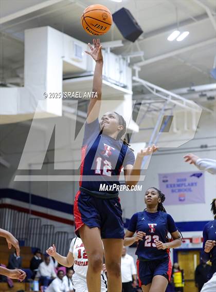 Thumbnail 2 in Southern School of Energy and Sustainability @ Terry Sanford (NCHSAA 3A 3rd Round) photogallery.