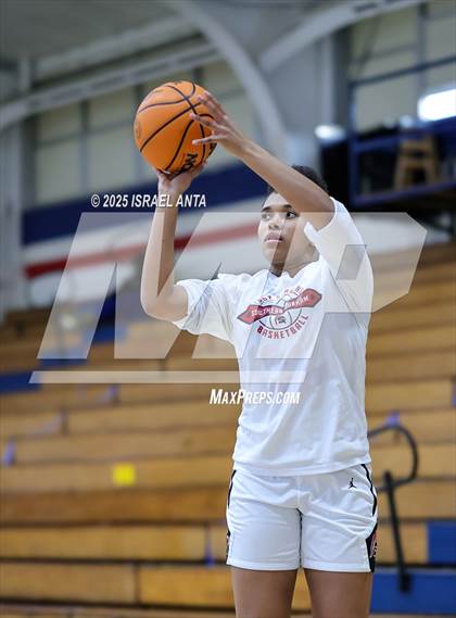Thumbnail 3 in Southern School of Energy and Sustainability @ Terry Sanford (NCHSAA 3A 3rd Round) photogallery.