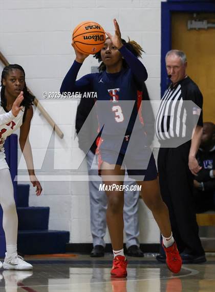Thumbnail 1 in Southern School of Energy and Sustainability @ Terry Sanford (NCHSAA 3A 3rd Round) photogallery.