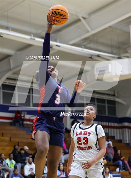 Thumbnail 2 in Southern School of Energy and Sustainability @ Terry Sanford (NCHSAA 3A 3rd Round) photogallery.