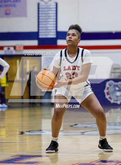 Thumbnail 1 in Southern School of Energy and Sustainability @ Terry Sanford (NCHSAA 3A 3rd Round) photogallery.