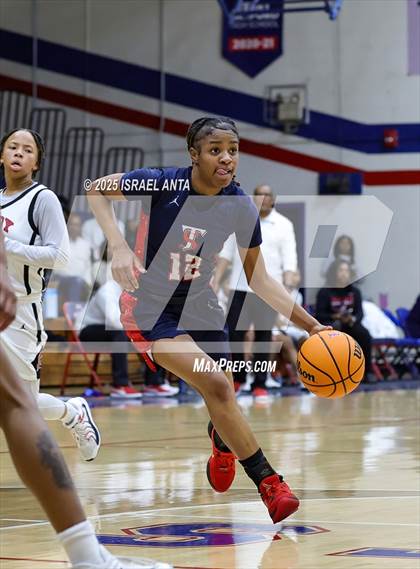 Thumbnail 2 in Southern School of Energy and Sustainability @ Terry Sanford (NCHSAA 3A 3rd Round) photogallery.